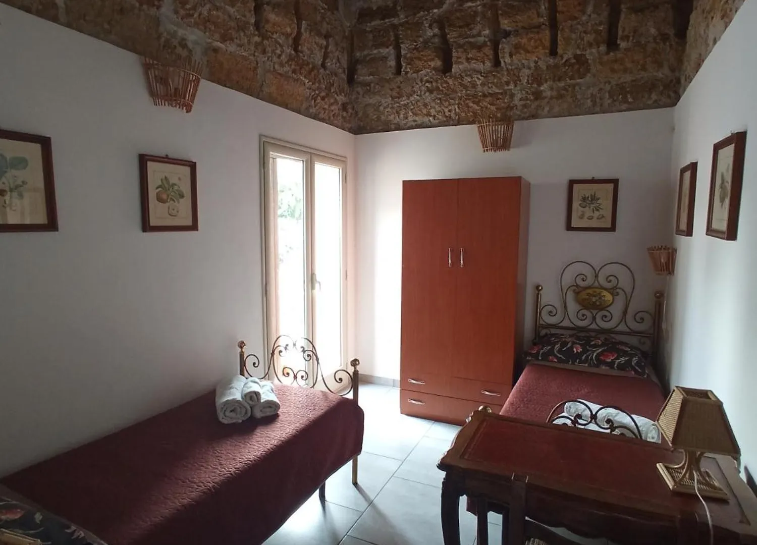 Zyz Apartments La Kalsa Palermo 0*,  Italy