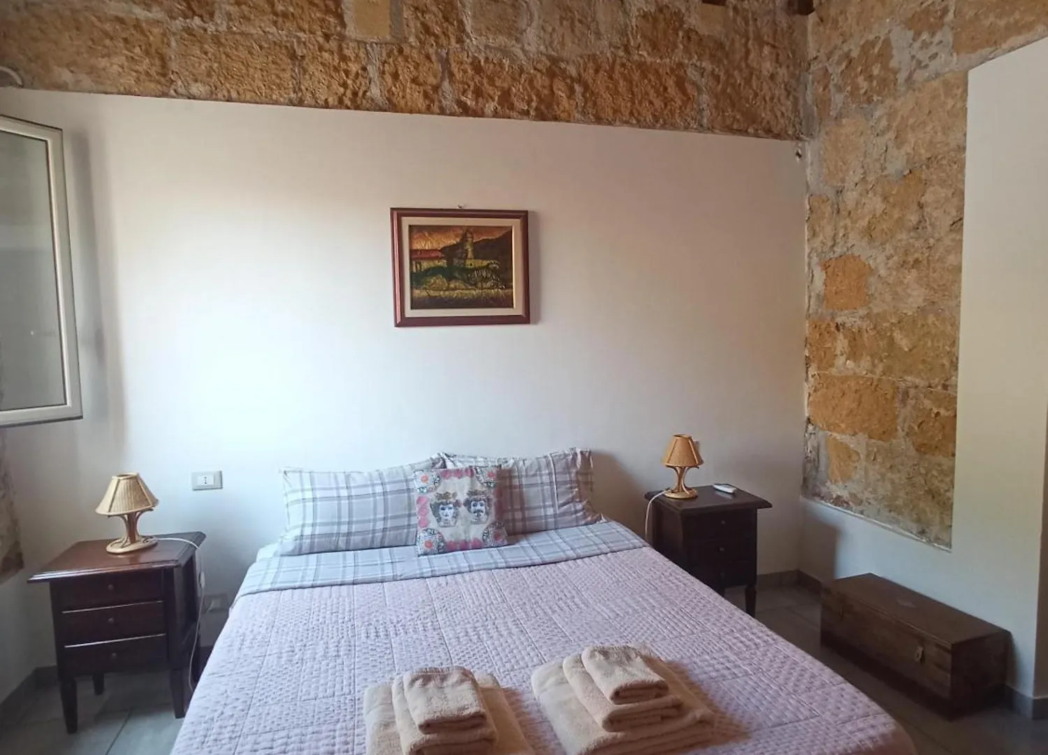 Zyz Apartments La Kalsa Palermo Italy