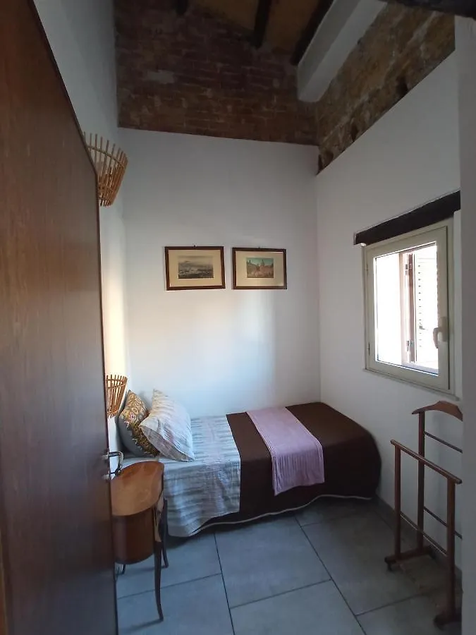 Zyz Apartments - sotto il Bastione dello Spasimo Palermo